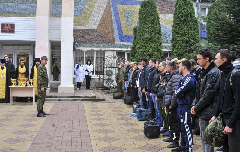 După decretarea mobilizării, rușii au început să cumpere tot mai multe cărți despre Germania nazistă și Al Doilea Război Mondial