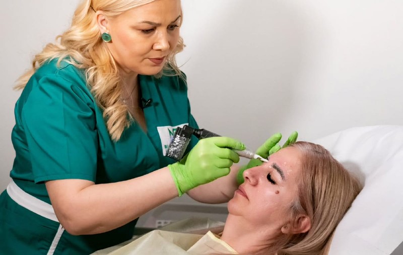 Tehnica unică în România de scoatere a tatuajelor prin Tehnologia Magnetică