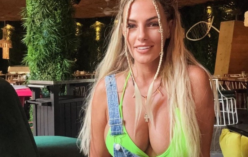 Stomatologul acuzat de influencerița Lolrelai de agresiune sexuală, condamnat la 10 ani de închisoare