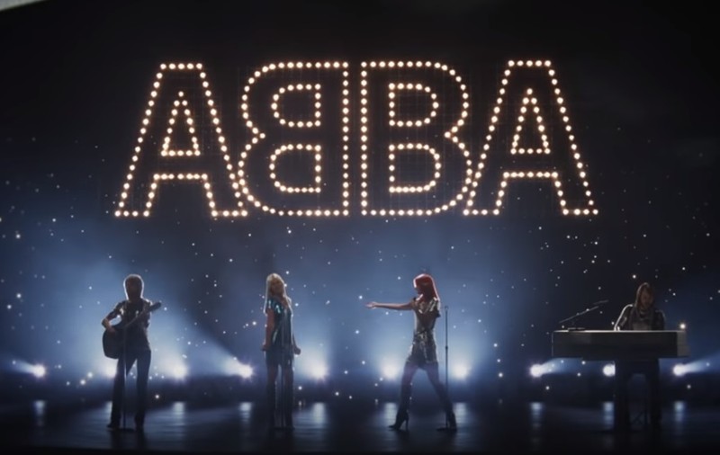 O piesă de pe noul album al legendarei trupe ABBA, direct pe locul 9 într-un top din Marea Britanie