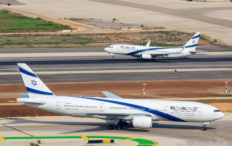 O însoțitoare de bord de la El Al, concediată după ce a publicat o postare în care și-a exprimat sprijinul pentru teroriști: „Îmi pare rău pentru martiri”