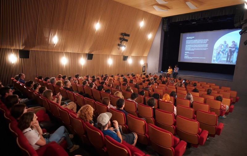 EVENIMENT. Unul dintre cele mai bune și așteptate filme ale lui 2023 a intrat în sălile din România: „Din alte vieți” - „Past lives”