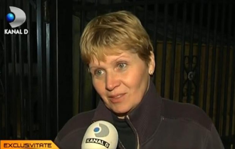 Mama lui Andrei îşi desfiinţează fosta noră, Sylvia: "Când pipiţa ridică fusta se prăbuşeşte tot"