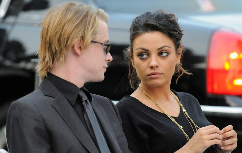 Macaulay Culkin şi Mila Kunis s-au despărţit!