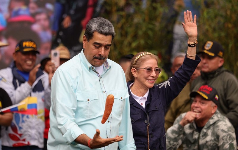 Vicepreședintele Venezuelei cere dovezi că Maduro și soția sa sunt în viață