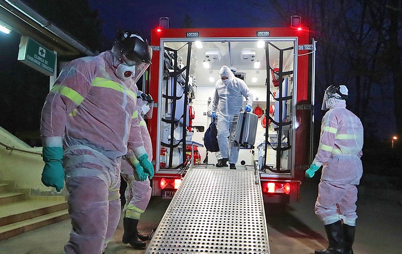 Aproape 300 de pacienți au ieșit vindecați de Covid-19 de pe porțile Spitalului de Boli Infecțioase „Victor Babeș” din Timișoara