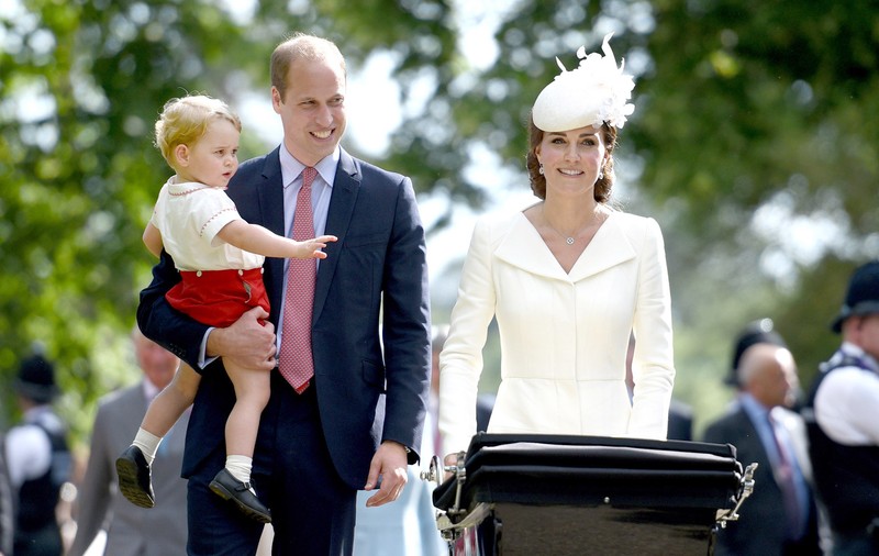 Kate și William, părinți pentru a treia oară