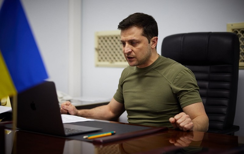 Zelenski cere imposibilul: intervenția NATO în spațiul aerian ucrainean, pentru a putea accepta negocieri care până acum păreau inacceptabile 