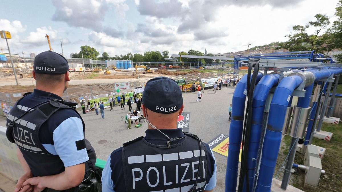 Vedere generală în ziua lansării construcției proiectului gării Stuttgart 21, pe 5 august 2014, în Stuttgart, Germania.