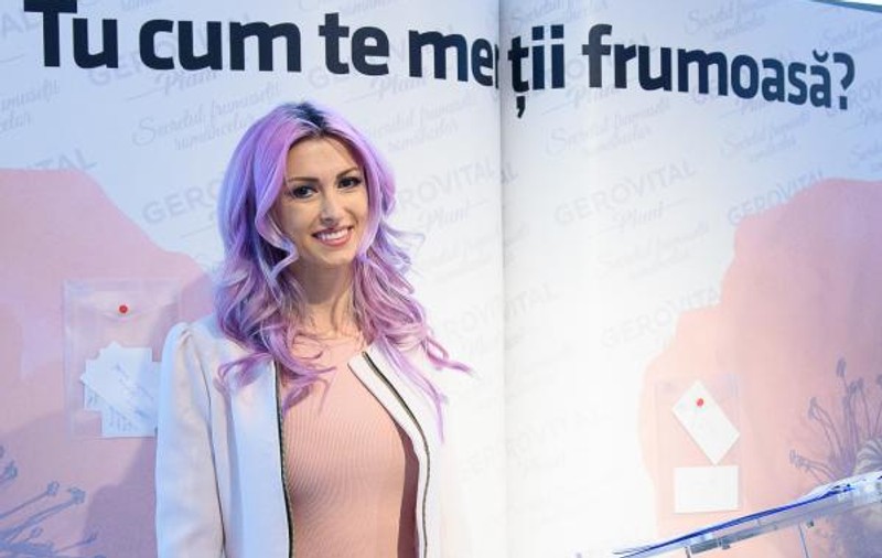 VIDEO / Ce face graviduța Andreea Bălan de ziua ei de naștere