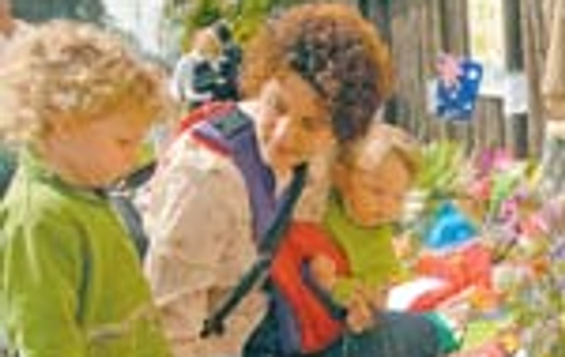 Si-a scos acul otravit inainte sa moara