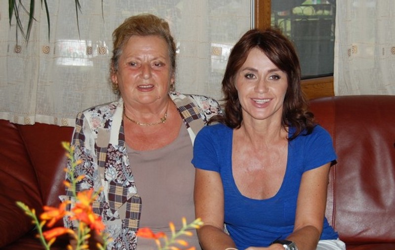Nadia, despre Ştefania Comăneci: "Sa fii mamă e ceva irepetabil în viaţă"