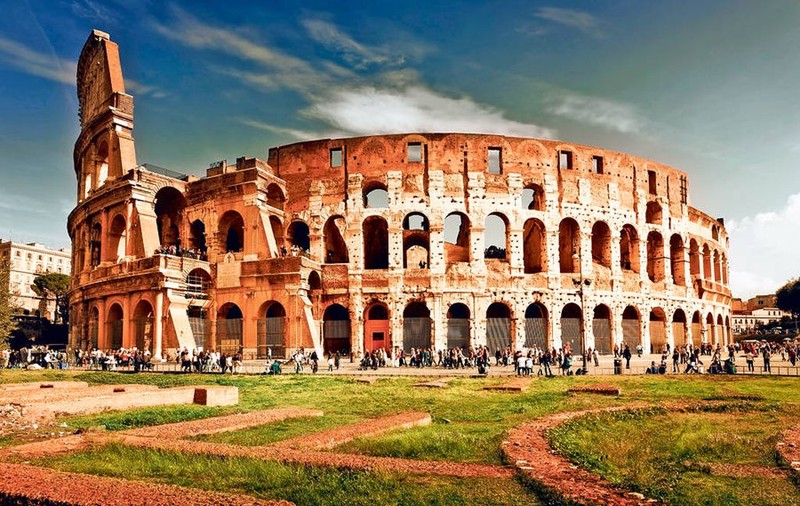 Seismologii din Italia, îngrijorați de activitatea unui vulcan din apropiere de Roma