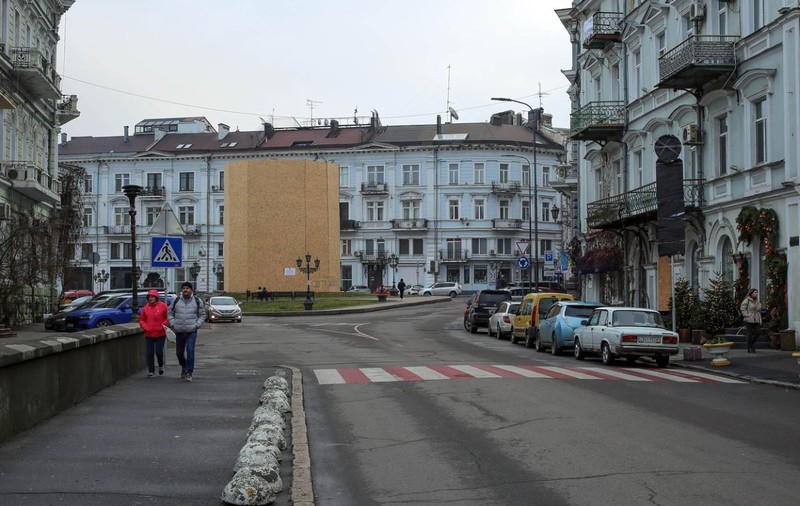 Război în Ucraina, ziua 290 | Locuitorii din Odesa, fără curent electric pentru 2-3 luni