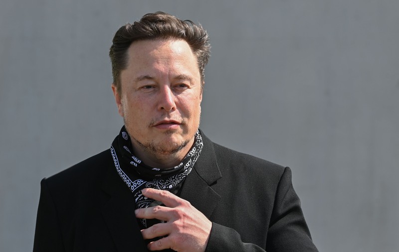 Elon Musk ar putea cumpăra TikTok. Un alt miliardar a făcut deja o ofertă pentru rețeaua socială