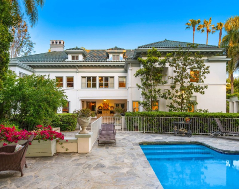 Vila de lux din Hollywood, care a aparținut legendarului pugilist Muhammad Ali, scoasă la licitație. Care este prețul