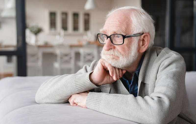 Alzheimer ar putea fi detectat cu câțiva ani înaintea apariției primului simptom 