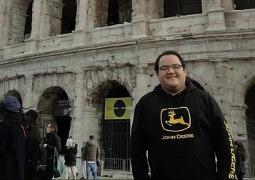 Gustavo Apango