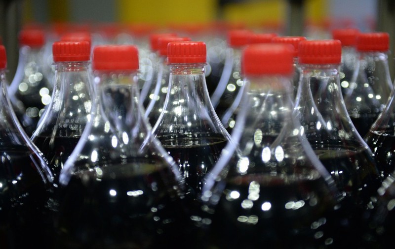 Povestea de succes a doi tineri care au lansat propria băutură răcoritoare. Au început cu 7.000 de euro în 2003 și acum au una dintre cele mai populare mărci