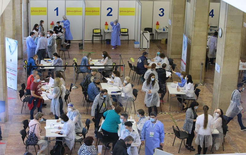 Aproape 10.000 de oameni s-au vaccinat la cea de-a doua ediție a maratonului de imunizare din București