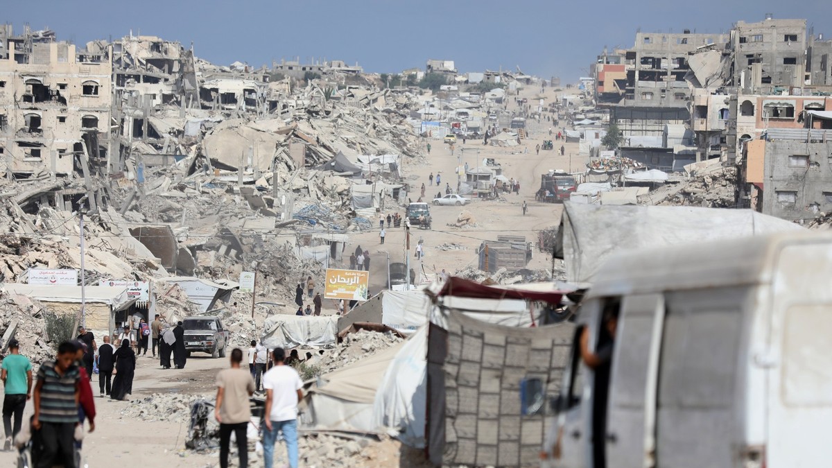 Jabalia, Gaza. Palestinienii își continuă viața printre ruine. Imagine cu caracter ilustrativ Foto: Profimedia