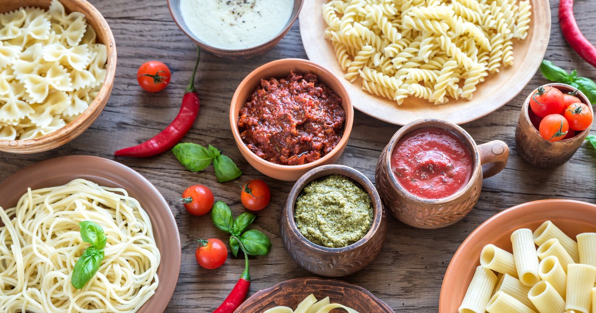 Sosuri pentru paste - 5 rețete simple și delicioase