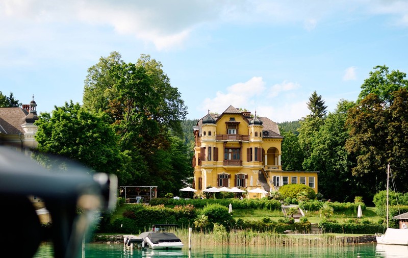 Taxa pentru farfuria goală. Cât a plătit un client la un restaurant din Austria fiindcă a vrut să împartă aperitivul cu soția