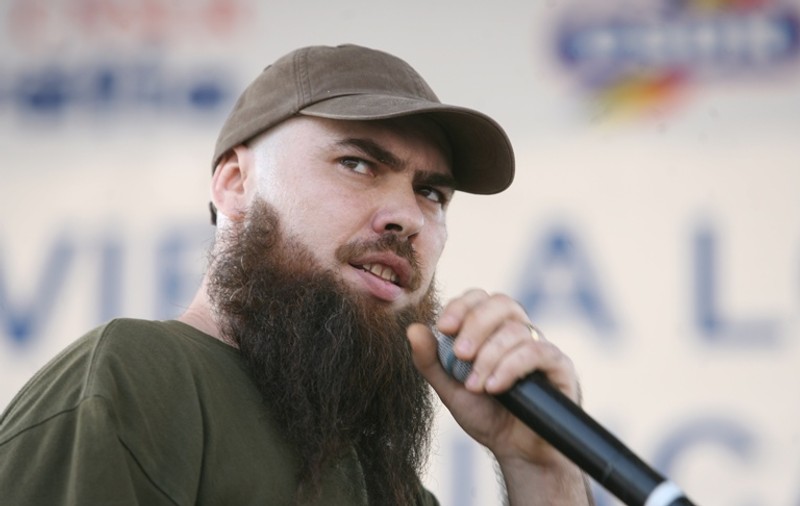 1Q Sapro: "Mi-am dus băieţelul de 4 ani la Cotroceni, ca să vadă şi el ce e nemulţumirea"