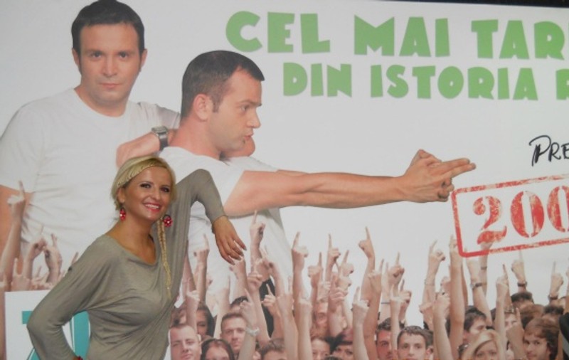 Yllo cântă imnul fanilor Radio Zu