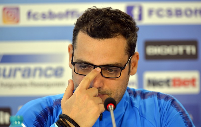 Mihai Teja la penultima conferință ca antrenor al FCSB: "Plec! Cine dă banii răspunde, iar eu nu pot să dictez pe banii patronului"