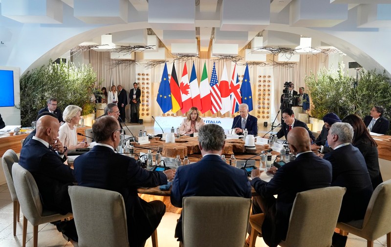 Liderii G7 au căzut de acord asupra unui împrumut pentru sprijinirea Ucrainei cu bani obținuți din profitul generat de activele rusești înghețate