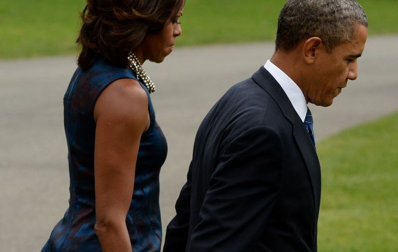 Obama e sincer: "Nu am mai fumat o ţigară de şase ani. Mi-e teamă de soţia mea" | VIDEO