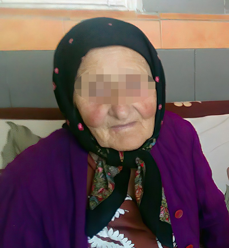 Femeia s-a dus pe picioare la Spital
