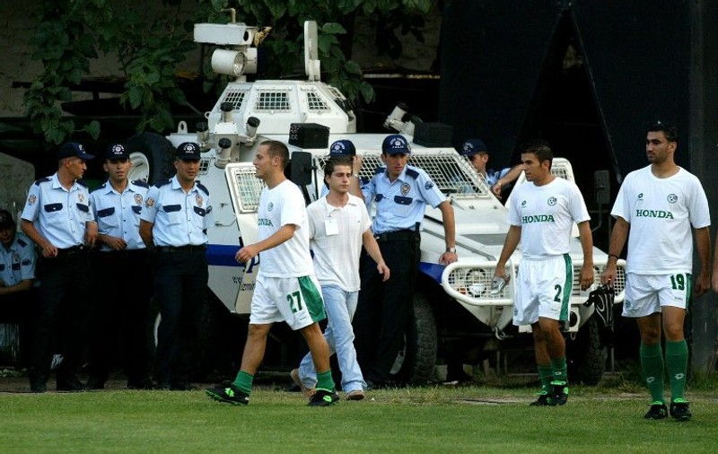 3 jucători de la Maccabi Haifa, daţi jos din avionul de Bucureşti!