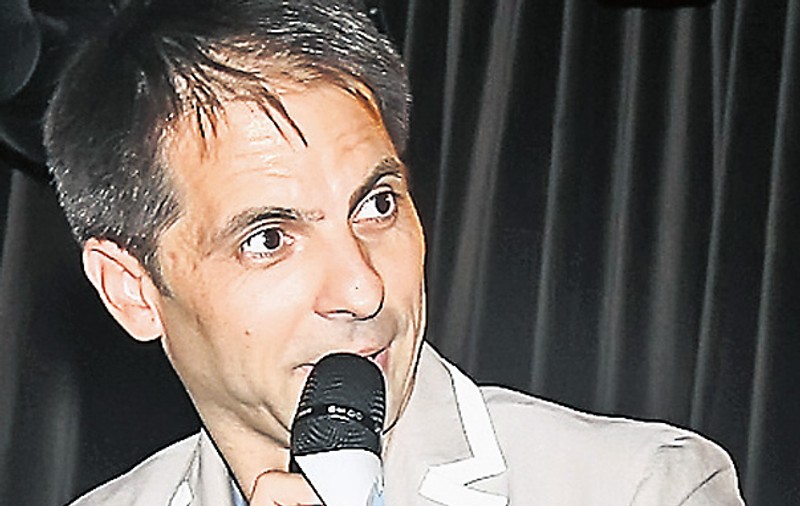 Dan Negru rămâne fără păr din cauza stresului