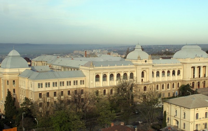 Admitere-record la universitățile din Iași, cu cele mai multe dosare din ultimii 10 ani