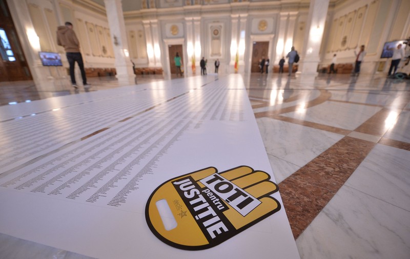 Declic a cerut printr-un “trolling” online desființarea Secţiei de Investigare a Infracţiunilor din Justiţie. Protest inedit pe pagina lui Cătălin Predoiu