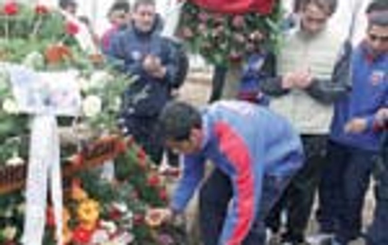 Stelistii au mers ieri la mormantul lui Eduard Nica 