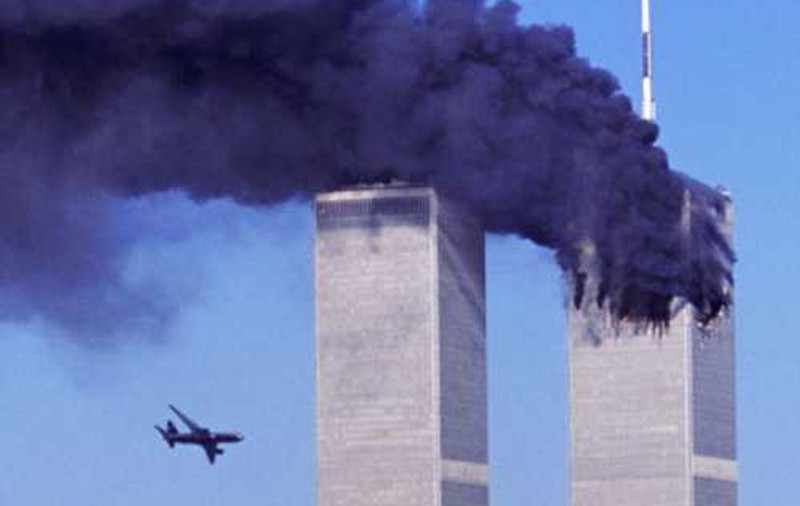 INCREDIBIL! Proprietarul World Trade Center din New York VREA COMPENSAŢII din partea COMPANIILOR AERIENE ale căror avioane au lovit cele două turnuri!
