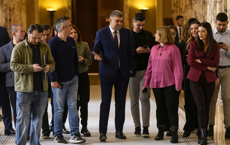 Marcel Ciolacu spune că Victor Ponta va fi exclus din PSD dacă va candida la alegerile prezidențiale 2025