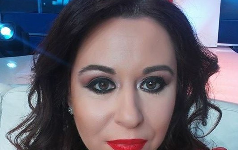 Oana Roman, val de critici după ce a pus pe Facebook o poză cu ea nemachiată