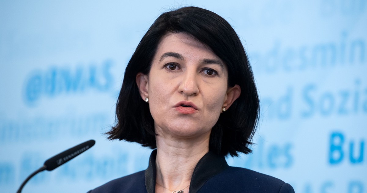Pensiile vor crește în funcție de încasările la buget, a anunțat Violeta Alexandru