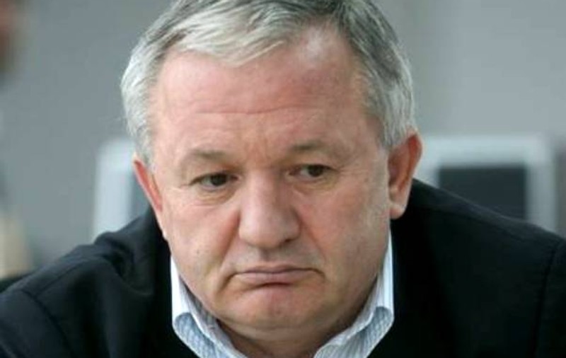 Dacă FC Vaslui câştigă campionatul, Porumboiu  va investi 9 milioane de euro în stadion 
