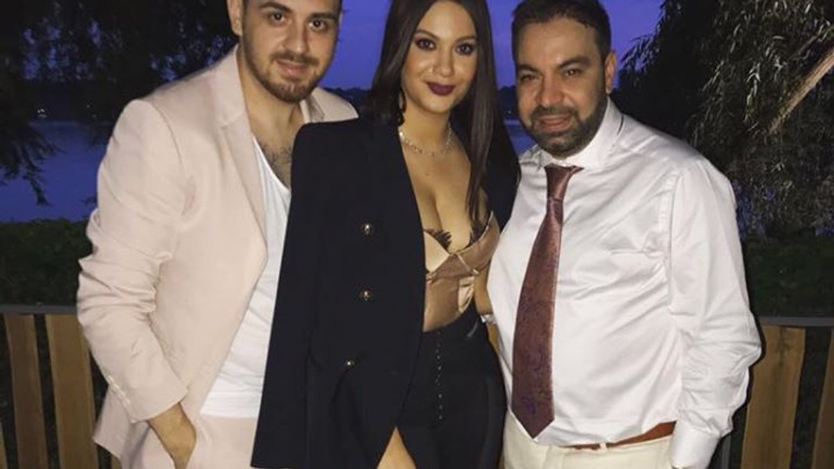 Florin Salam și-a botezat fetița de Ziua Copilului. Betty a atras toate privirile într-o ținută sexy