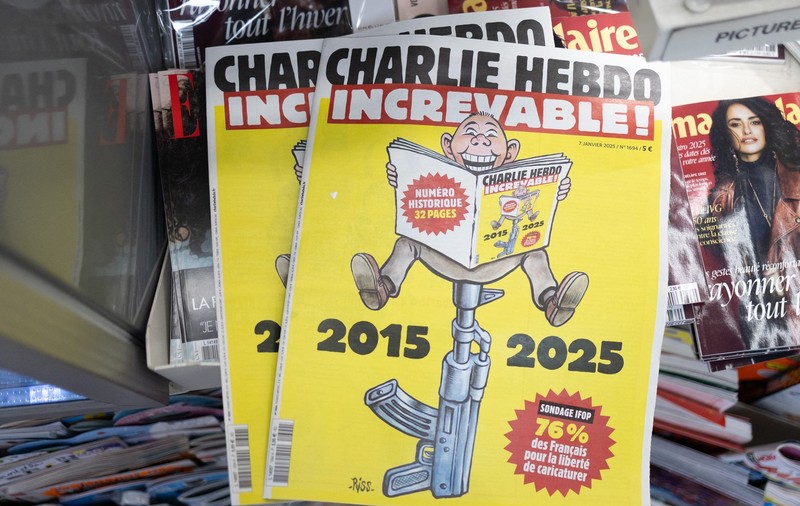 Charlie Hebdo publică concursul „Râdeți de Dumnezeu” la 10 ani de la atacul terorist
