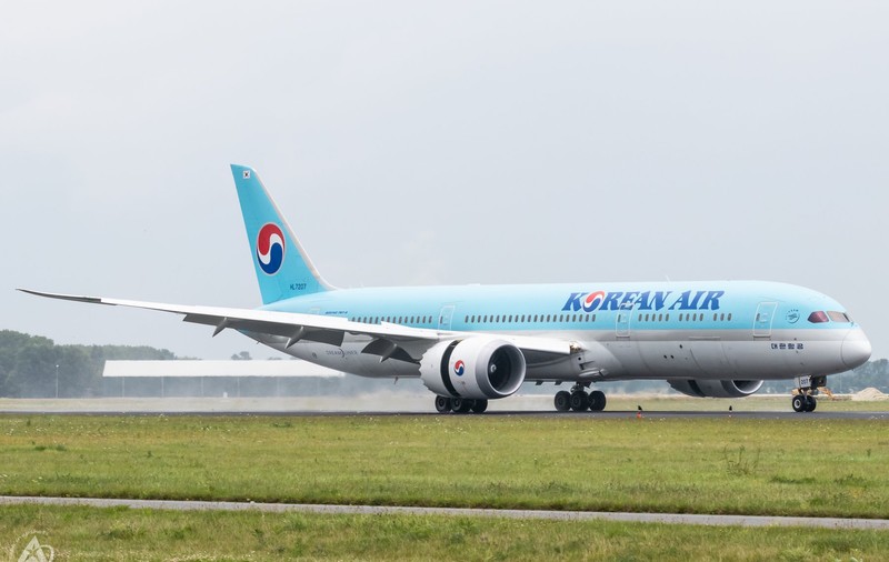 17 pasageri au fost răniți ușor, după ce un Boeing 737 Max al Korean Air a „căzut” de la 8.200 de metri | VIDEO