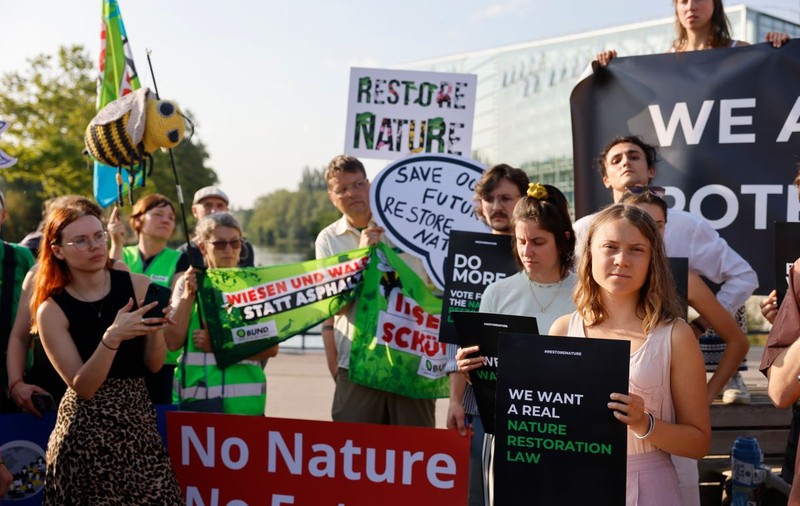 Legea pentru refacerea naturii, adoptată la limită în Parlamentul UE, într-o versiune diluată, pe fondul protestelor pro și contra