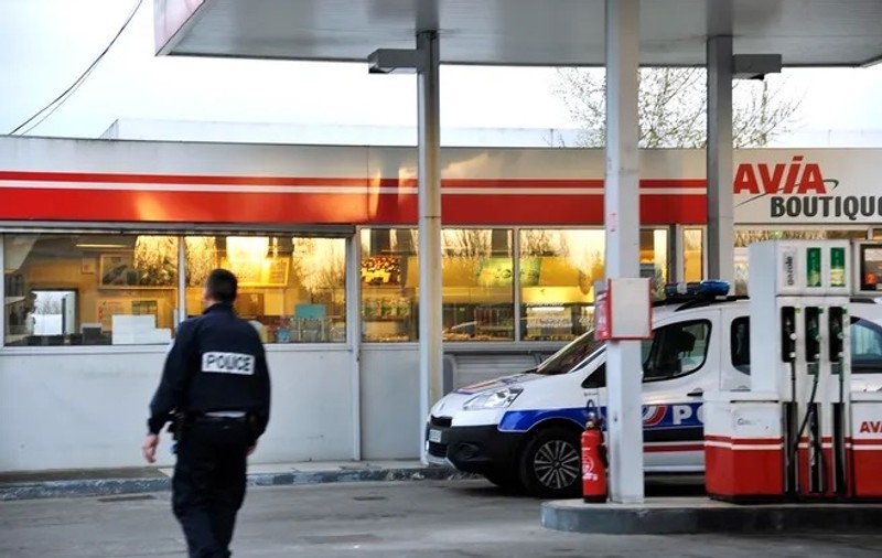 Șofer român de TIR, filmat când încerca să răpească un băiețel într-o benzinărie din Franța: „Prefer să mor, decât la închisoare”