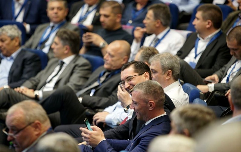 Metodele prin care Răzvan Burleanu a câștigat alegerile FRF 2018. Stenogramele întâlnirii megasecrete de pe 16 aprilie