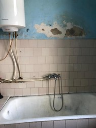 Baie pentru femei la Spitalul de Boli Psihice Borșa